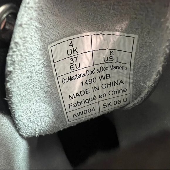 Dr. Martens 1490 WB Wild Botanics Floral Black Combat Boots Size 6 Womens - Picture 8 of 8